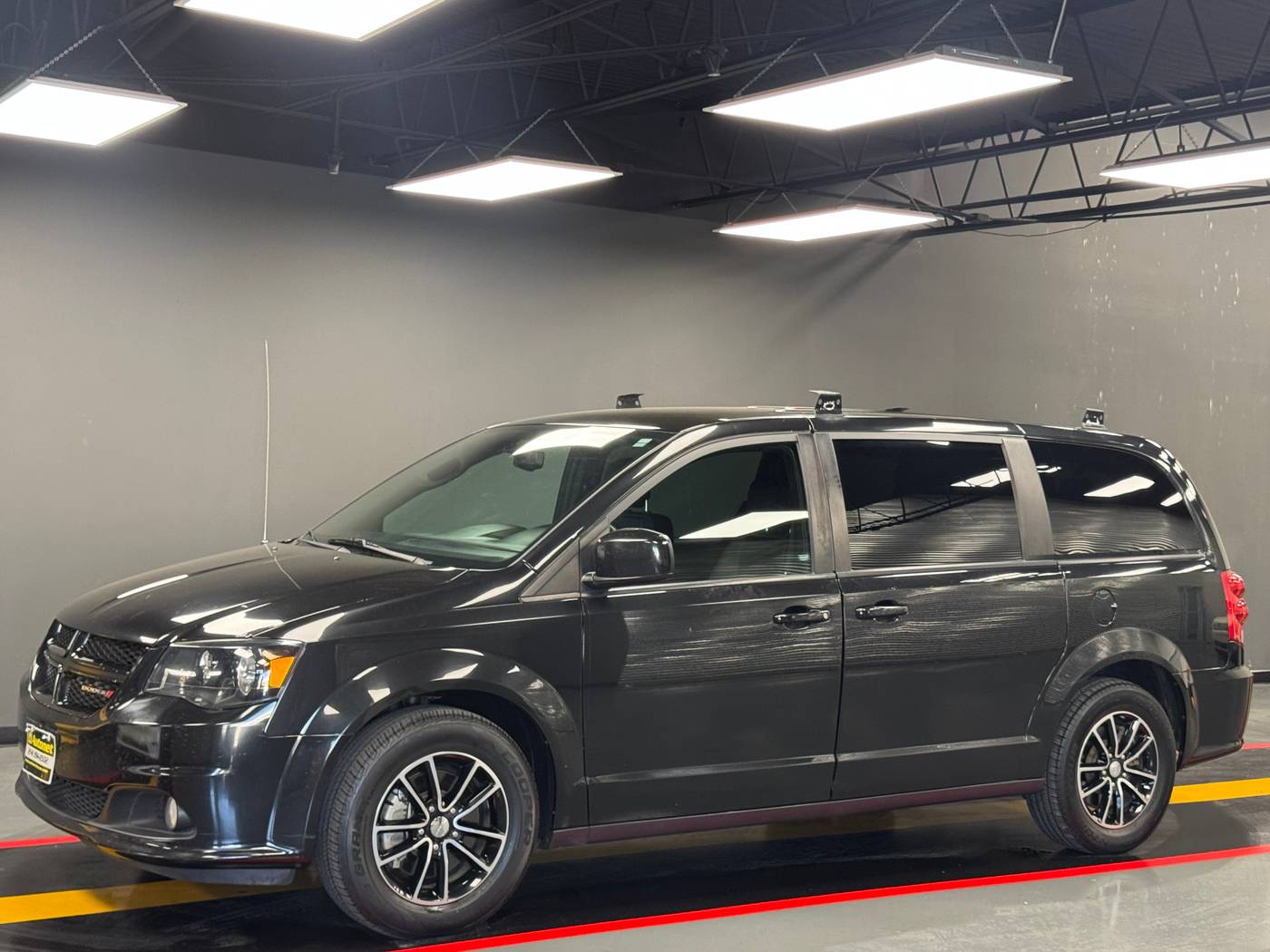 2018 Dodge Grand Caravan SXT — Minivan — 123,218 mi — Dallas, TX