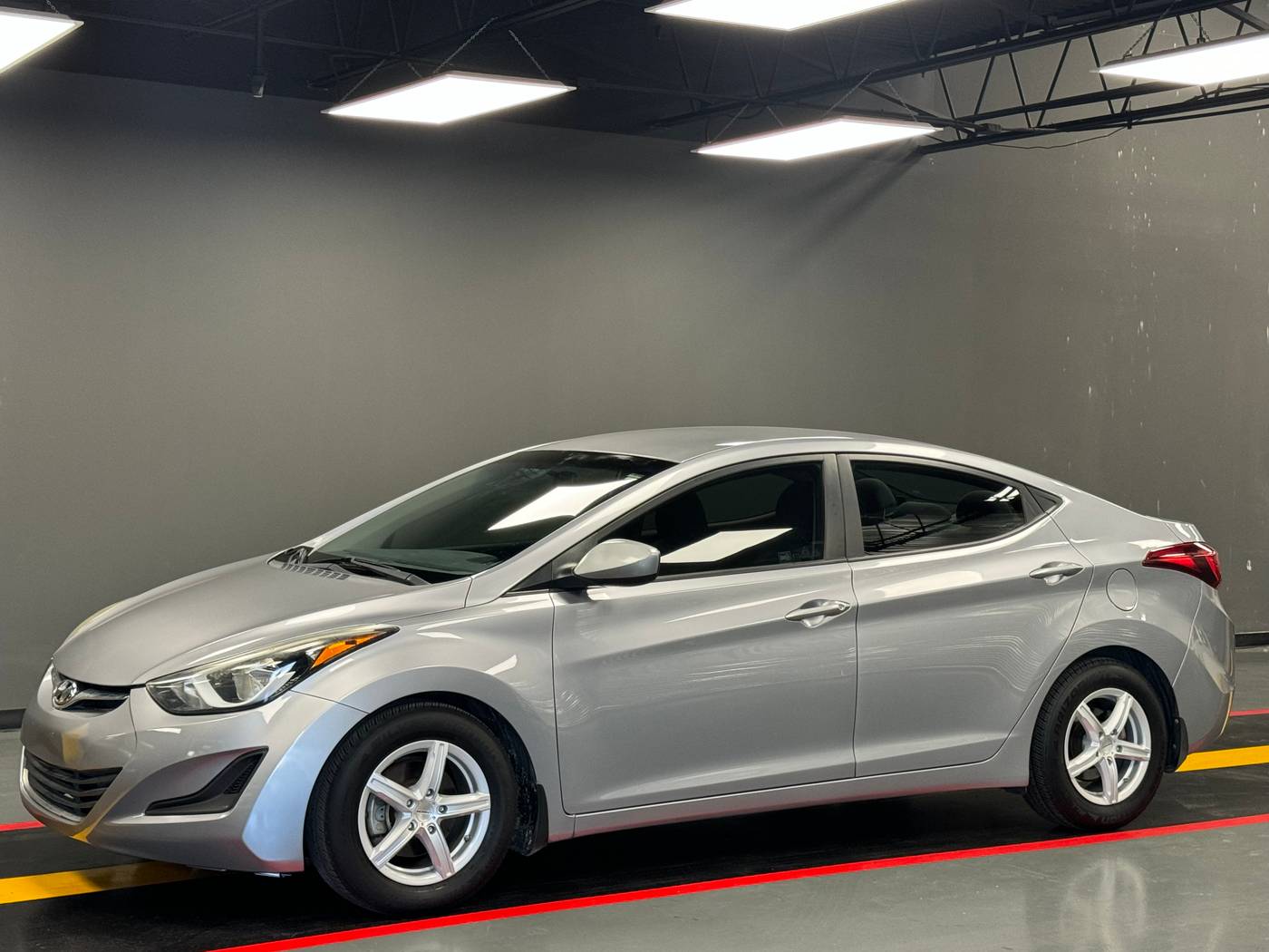 2016 Hyundai Elantra SE — Sedan — 85,023 mi — Dallas, TX