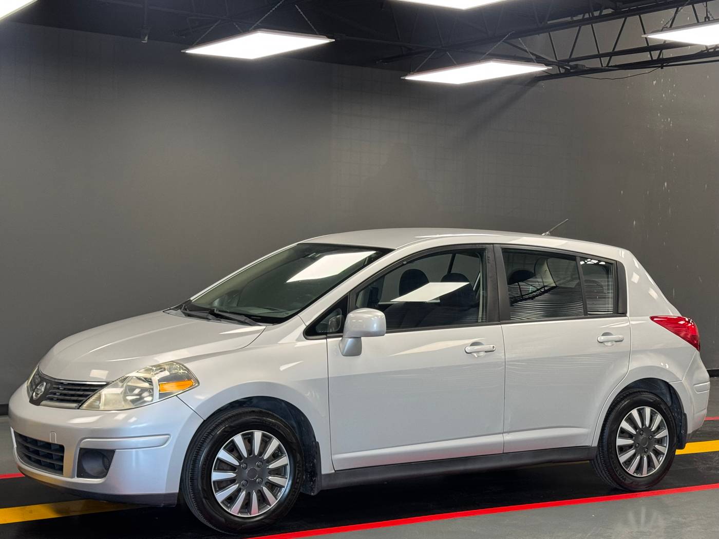 2007 Nissan Versa 1.8 S — Hatchback — 129,553 mi — Dallas, TX