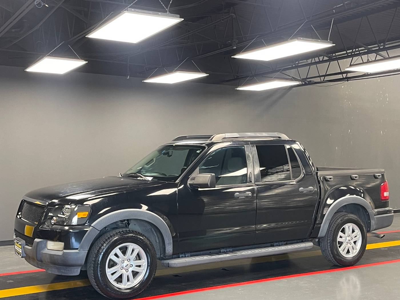 2008 Ford Explorer Sport Trac XLT — Pickup Truck — 156,085 mi — Dallas, TX