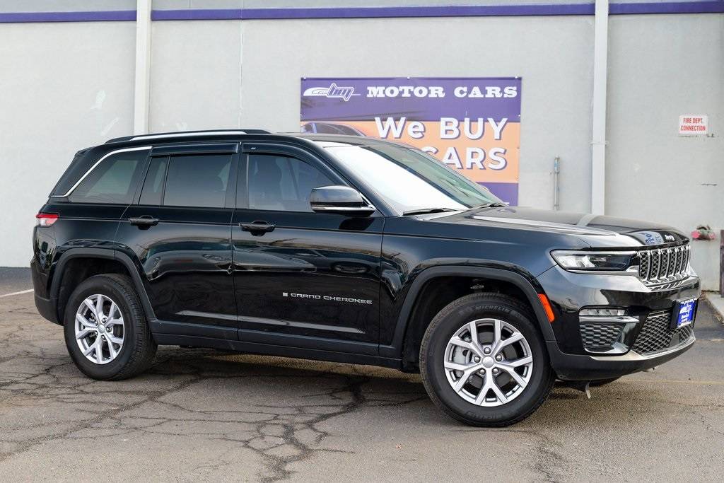 2022 Jeep Grand Cherokee Limited — SUV — 23,235 mi — Linden, NJ