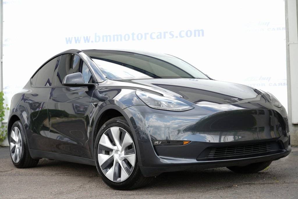 2024 Tesla Model Y Long Range — SUV — 16,494 mi — Linden, NJ