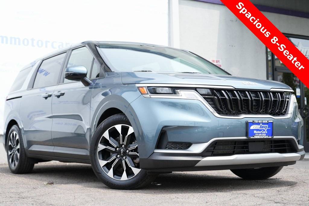 2024 Kia Carnival EX — Minivan — 31,539 mi — Linden, NJ