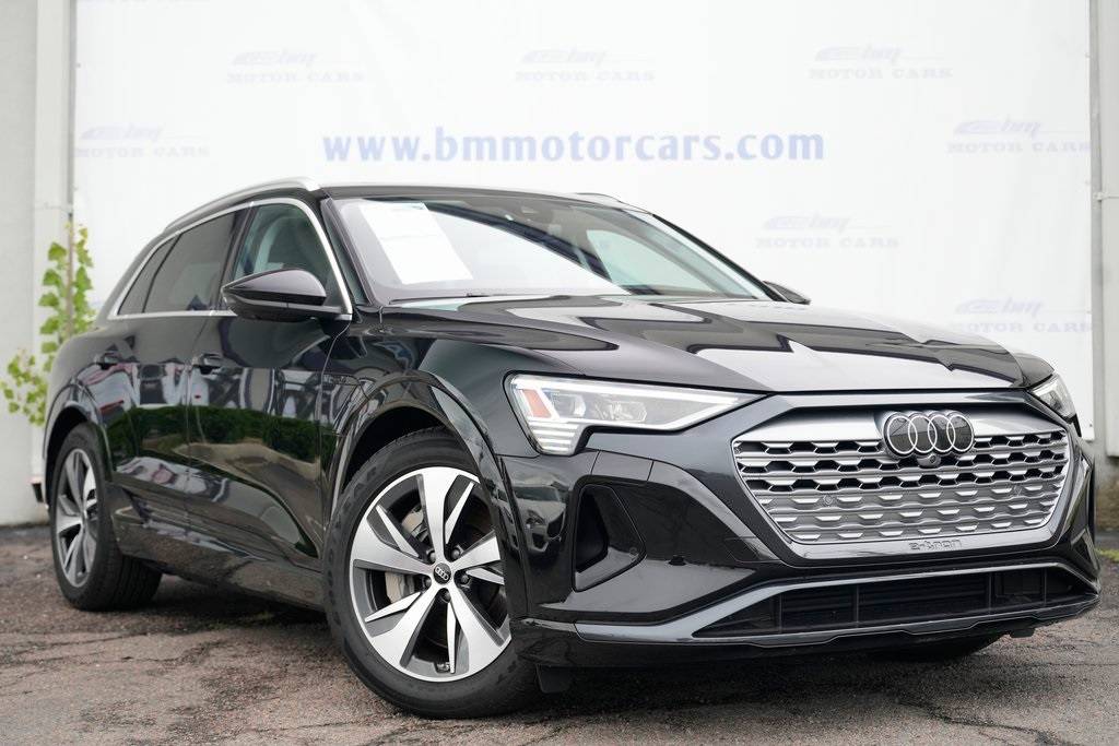 2024 Audi Q8 e-tron Premium Plus — SUV — 6,859 mi — Linden, NJ