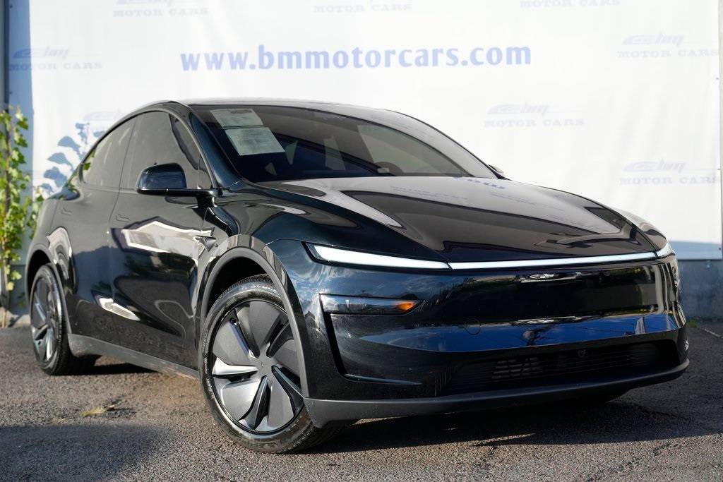 2026 Tesla Model Y Long Range — SUV — 7,544 mi — Linden, NJ