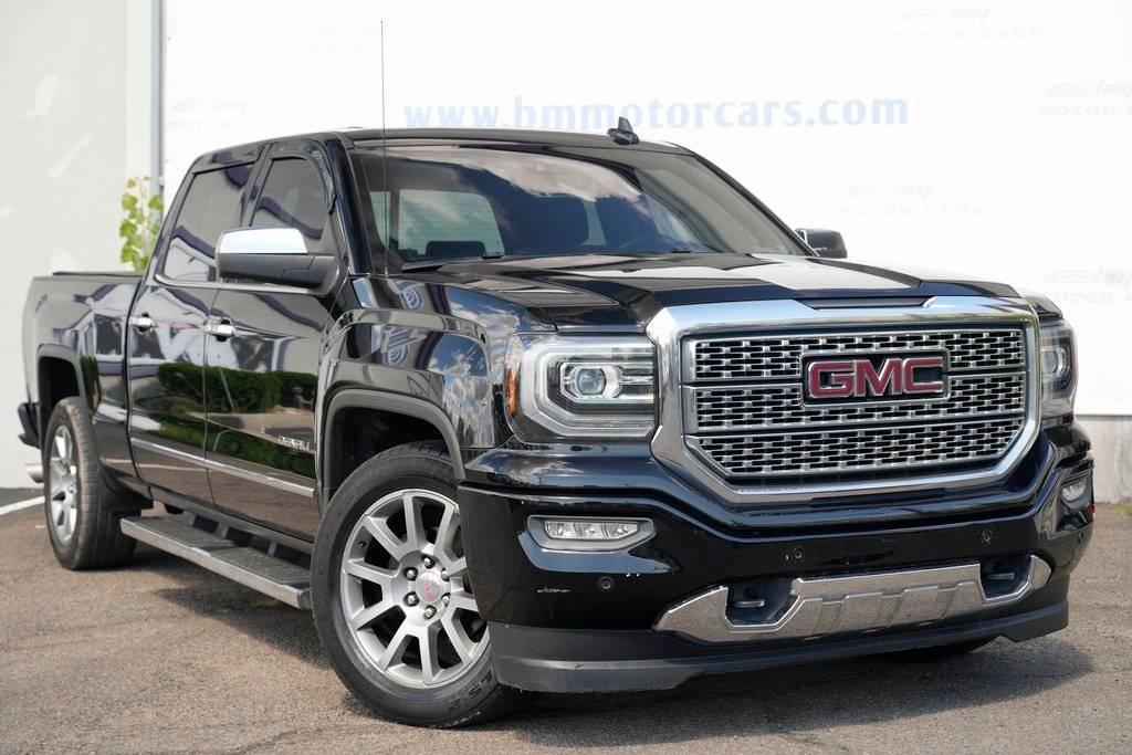 2017 GMC Sierra 1500 Denali — Pickup Truck — 110,075 mi — Linden, NJ
