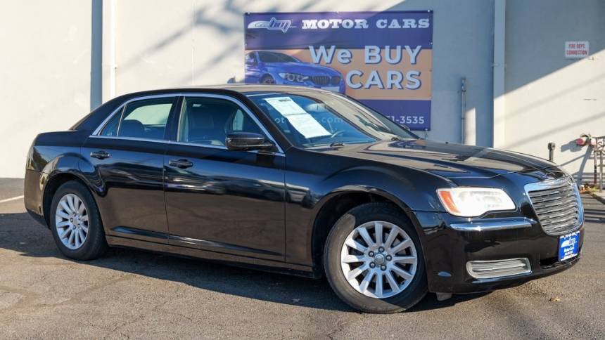 2013 Chrysler 300 Base — Sedan — 99,266 mi — Linden, NJ