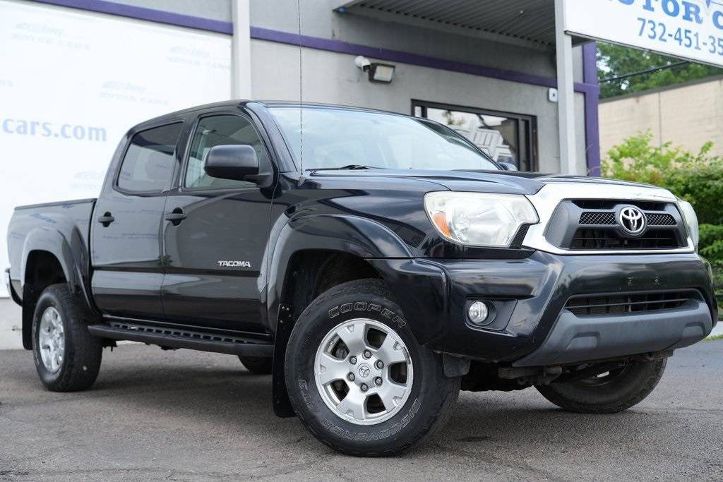 2013 Toyota Tacoma Base — Pickup Truck — 104,599 mi — Linden, NJ