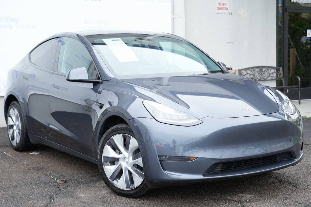 2022 Tesla Model Y Long Range — SUV — 25,102 mi — Linden, NJ
