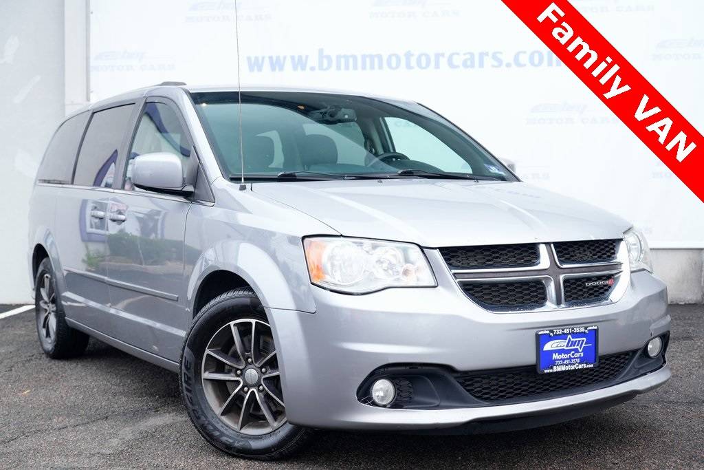 2017 Dodge Grand Caravan SXT — Minivan — 323,293 mi — Linden, NJ