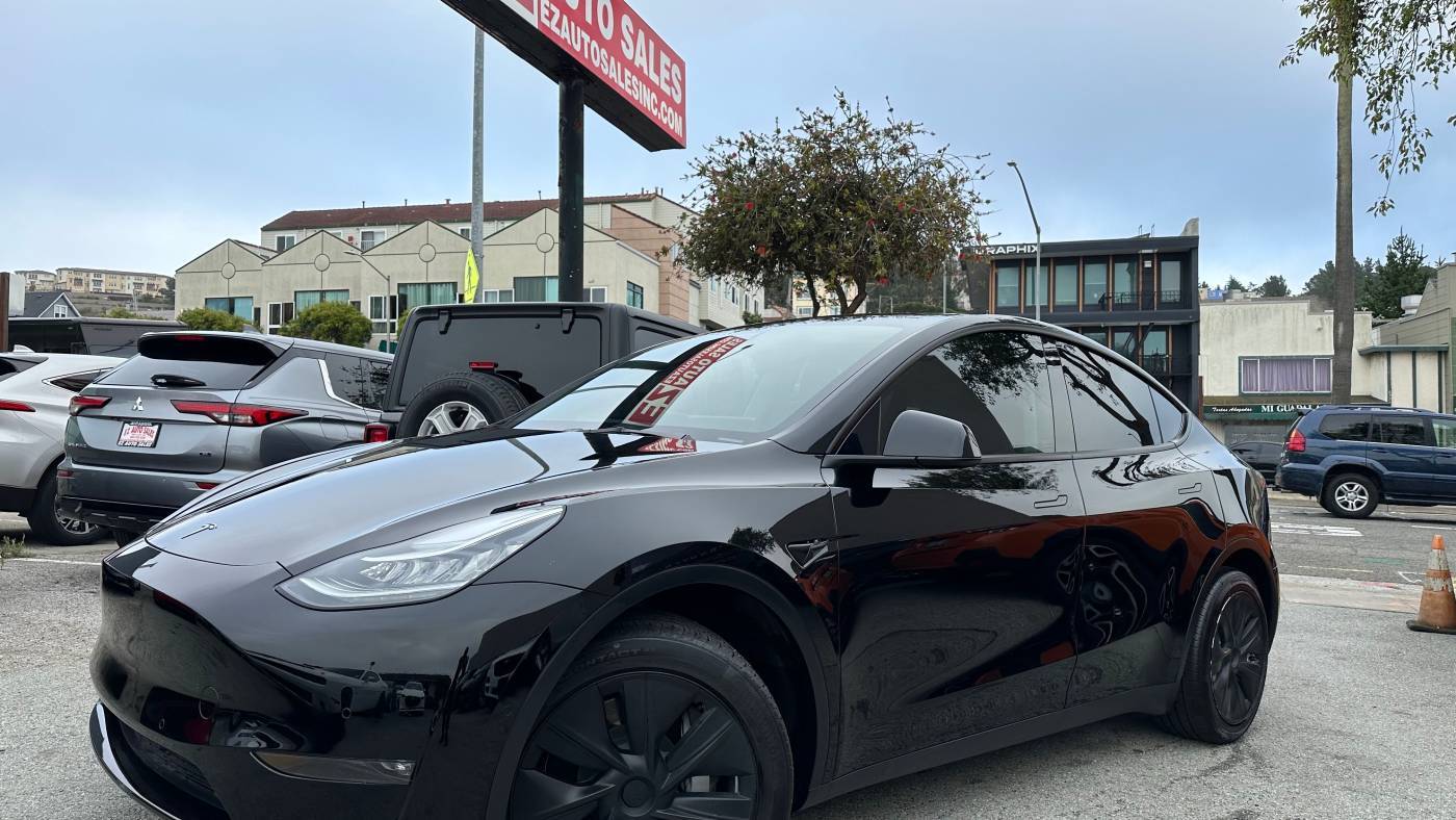 2021 Tesla Model Y Long Range — SUV — 22,199 mi — Daly City, CA