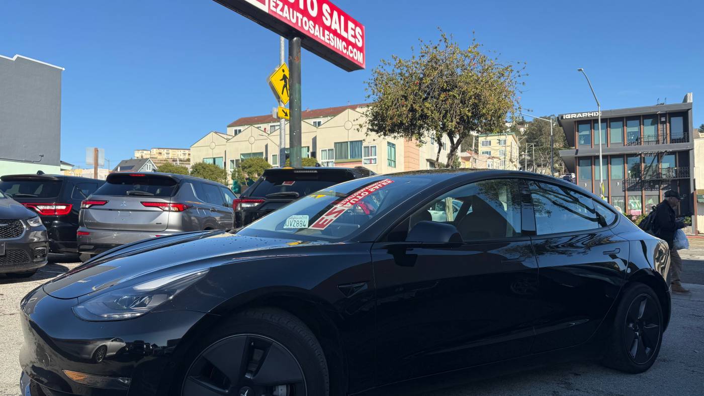 2021 Tesla Model 3 Long Range — Sedan — 50,738 mi — Daly City, CA