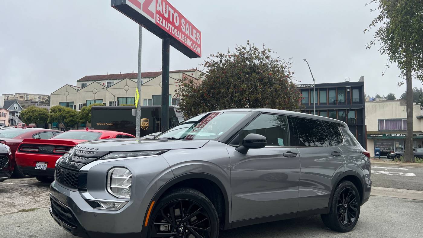 2023 Mitsubishi Outlander SE Black Edition — SUV — 37,143 mi — Daly City, CA