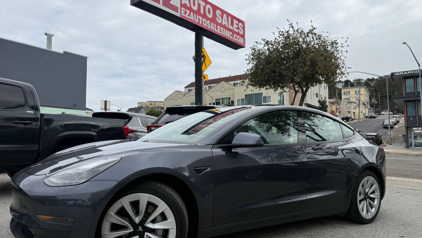 2021 Tesla Model 3 Standard Range Plus — Sedan — 23,685 mi — Daly City, CA