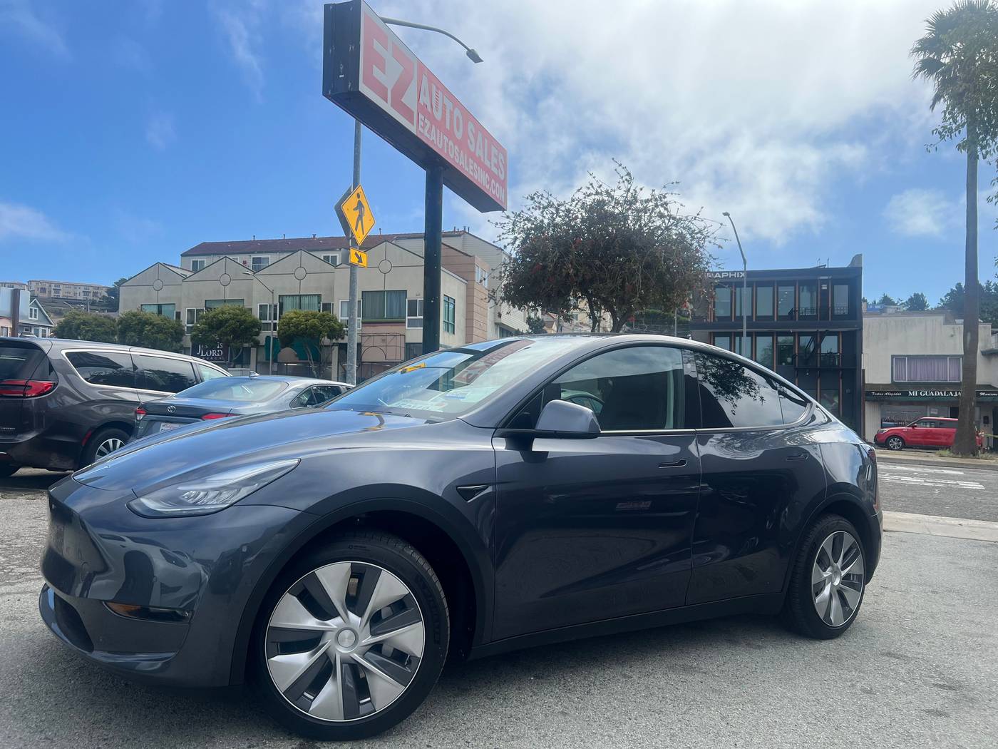 2020 Tesla Model Y Long Range — SUV — 75,485 mi — Daly City, CA
