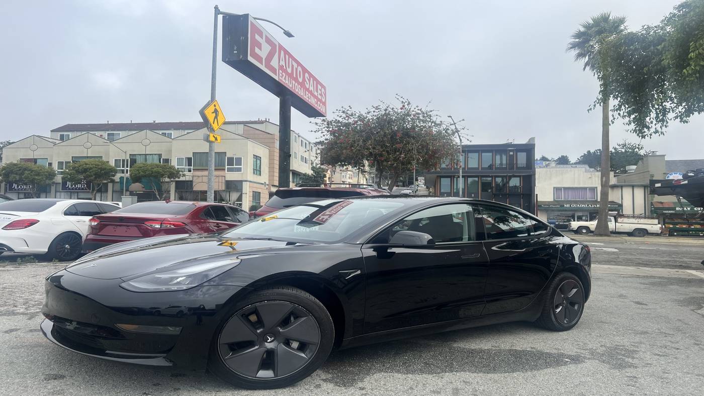2022 Tesla Model 3 Standard Range Plus — Sedan — 34,589 mi — Daly City, CA