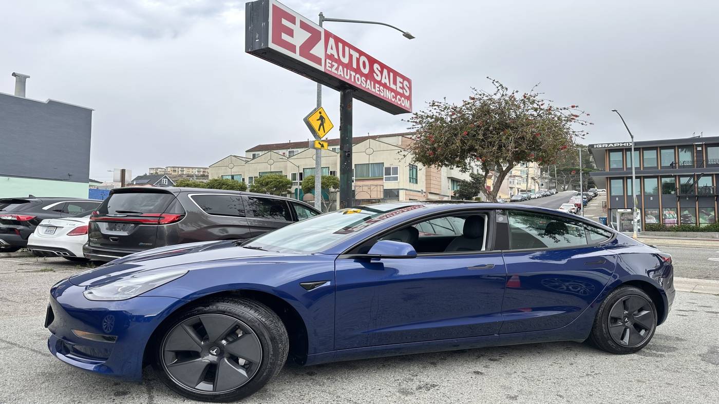 2023 Tesla Model 3 Model 3 — Sedan — 25,869 mi — Daly City, CA