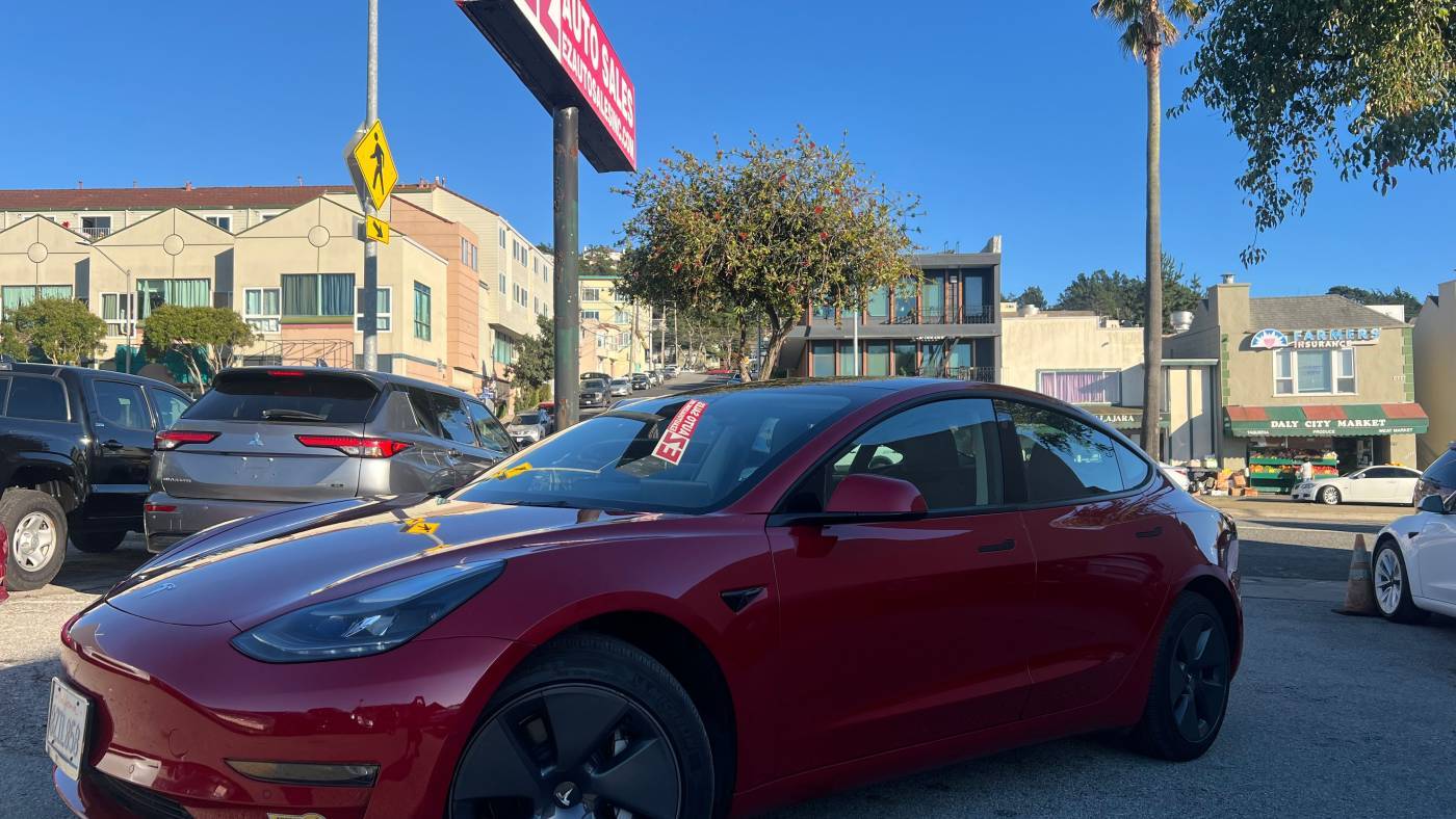 2022 Tesla Model 3 Long Range — Sedan — 27,540 mi — Daly City, CA
