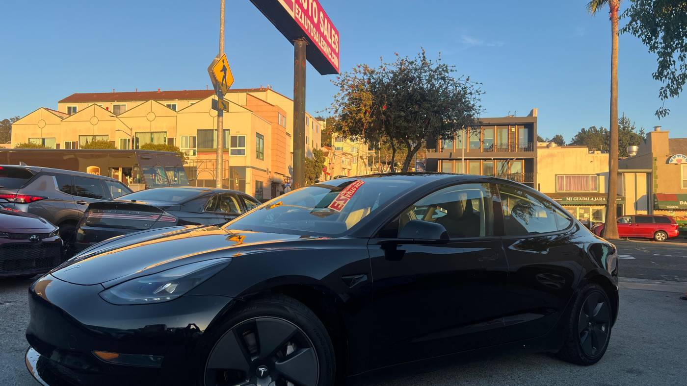 2021 Tesla Model 3 Standard Range Plus — Sedan — 64,408 mi — Daly City, CA