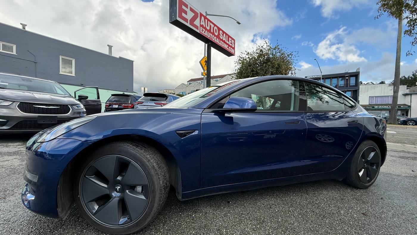 2021 Tesla Model 3 Standard Range Plus — Sedan — 42,673 mi — Daly City, CA