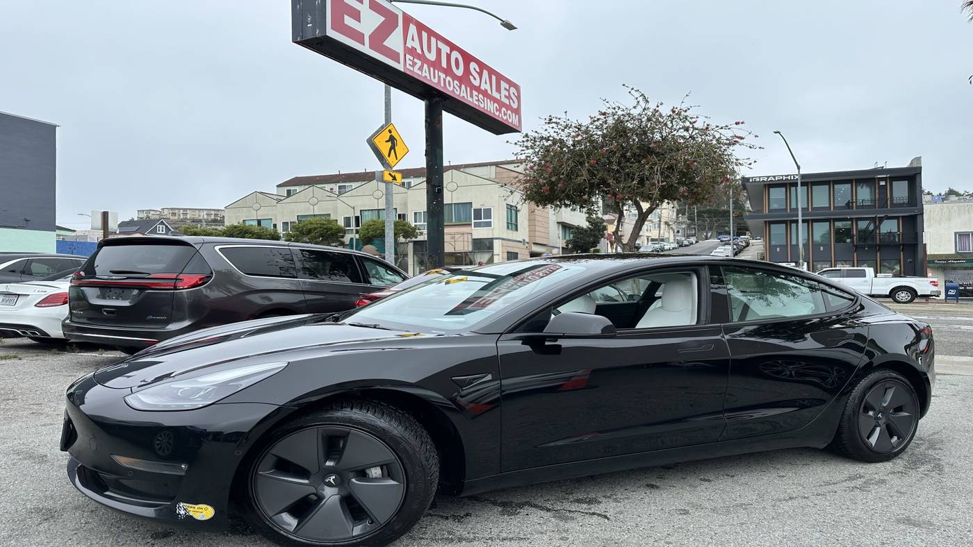 2022 Tesla Model 3 Long Range — Sedan — 65,520 mi — Daly City, CA