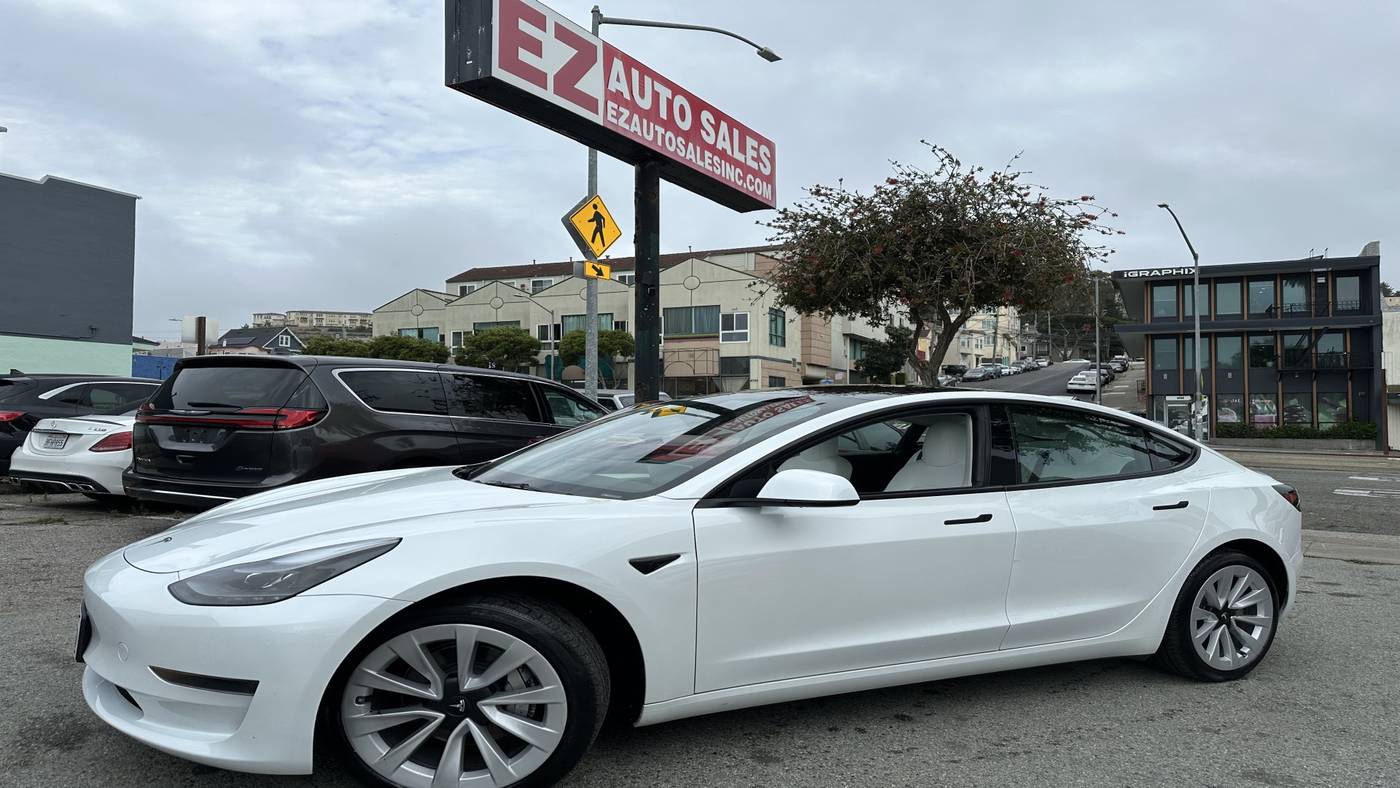 2023 Tesla Model 3 Model 3 — Sedan — 28,829 mi — Daly City, CA