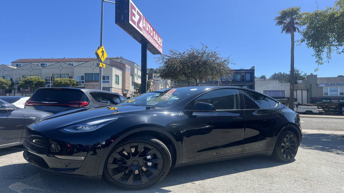 2022 Tesla Model Y Long Range — SUV — 75,673 mi — Daly City, CA