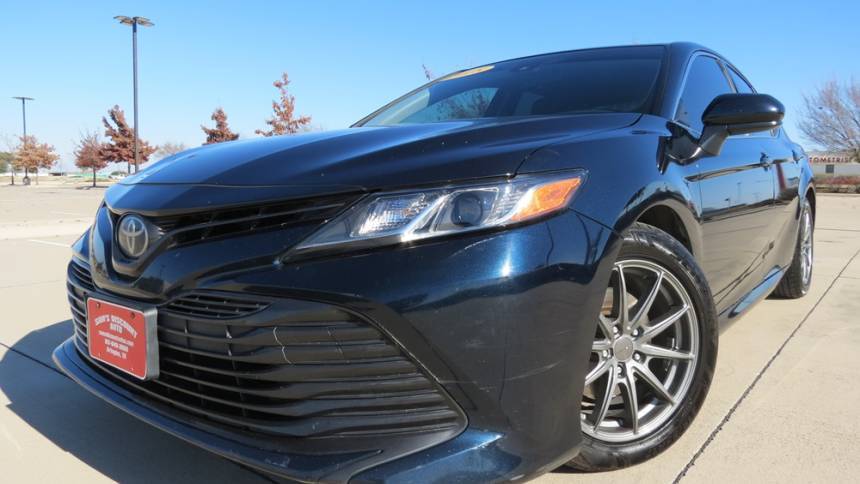2018 Toyota Camry LE — Sedan — 119,155 mi — Arlington, TX
