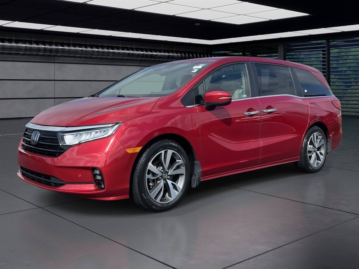 2023 Honda Odyssey Touring — Minivan — 29,067 mi — Highland, IN