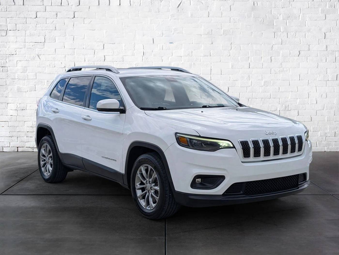2020 Jeep Cherokee Latitude Plus — SUV — 108,654 mi — Cleveland, TN