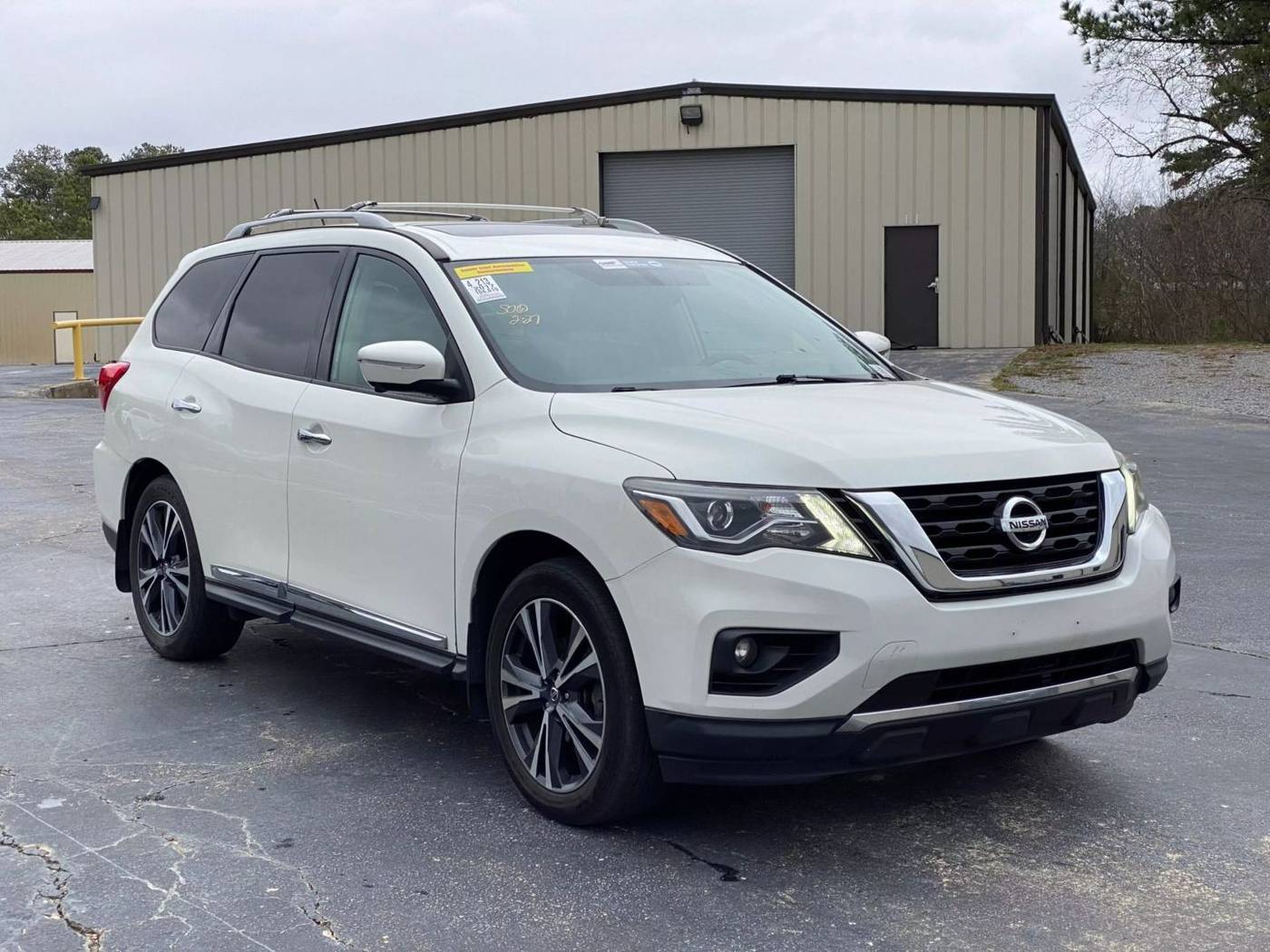 2017 Nissan Pathfinder Platinum — SUV — 104,621 mi — Cleveland, TN