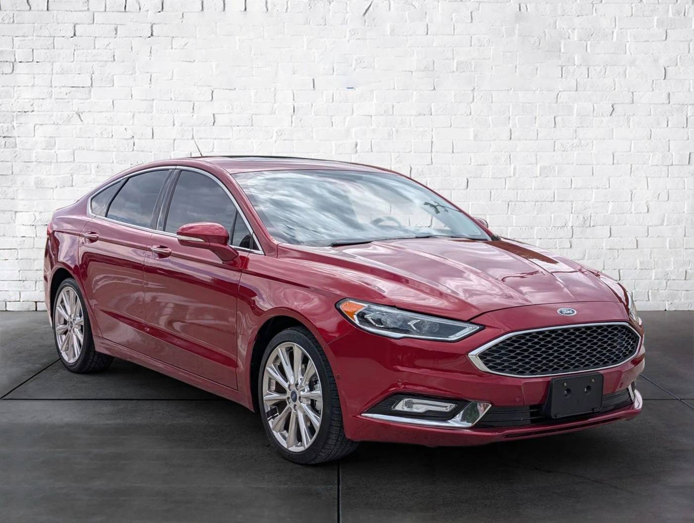 2018 Ford Fusion Platinum — Sedan — 54,410 mi — Cleveland, TN