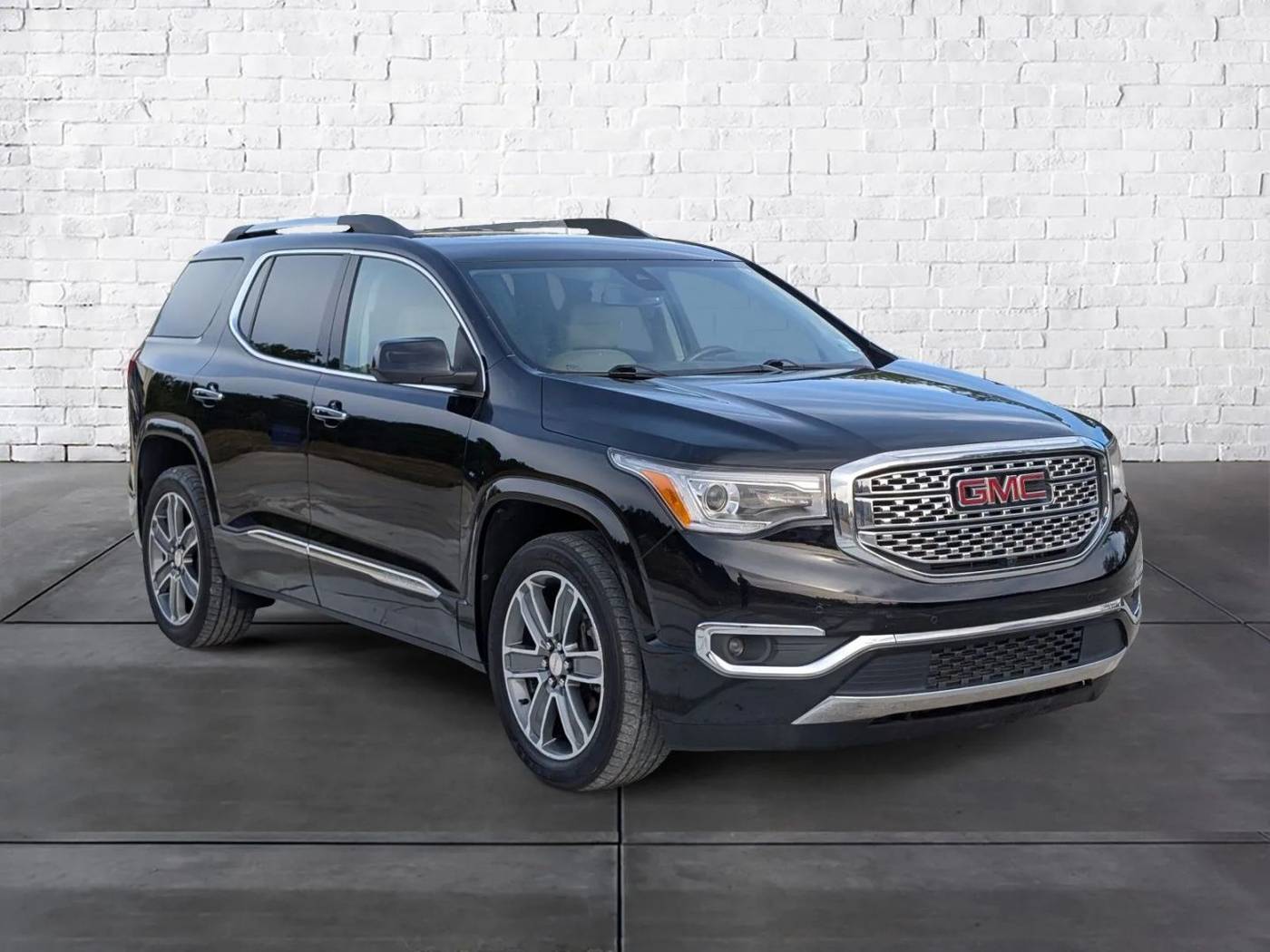 2017 GMC Acadia Denali — SUV — 131,867 mi — Cleveland, TN