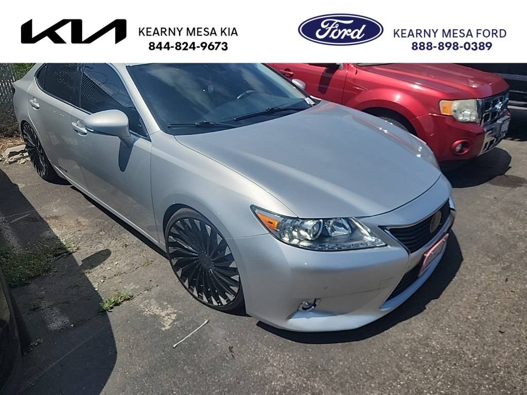 2014 Lexus ES ES 300h — Sedan — 147,723 mi — San Diego, CA