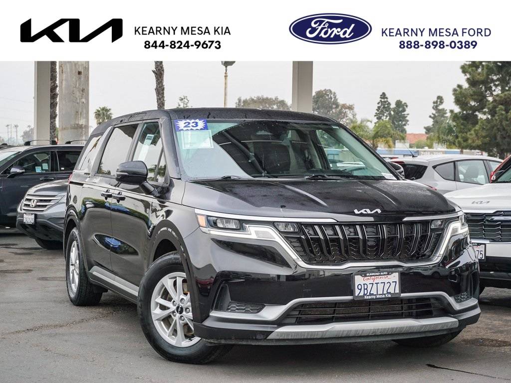 2023 Kia Carnival LXS — Minivan — 39,477 mi — San Diego, CA