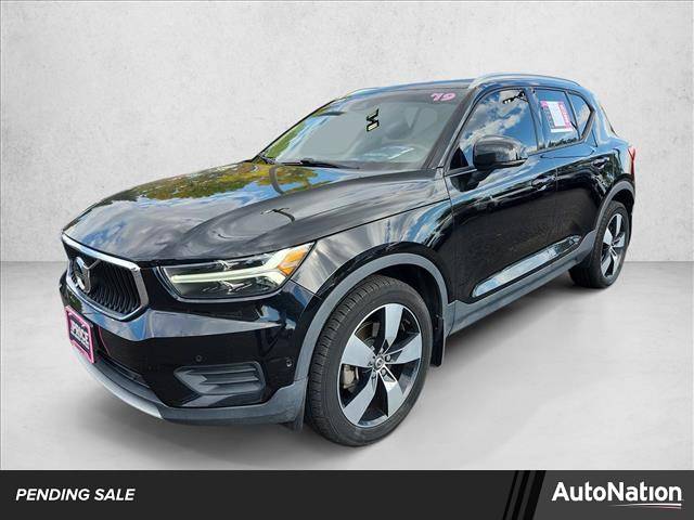 2019 Volvo XC40 Momentum — SUV — 76,381 mi — Centennial, CO