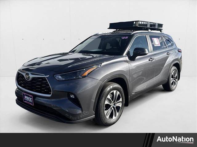 2025 Toyota Highlander Hybrid XLE — SUV — 20,183 mi — Centennial, CO