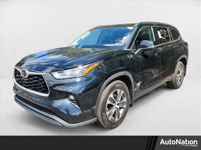 2020 Toyota Highlander XLE — SUV — 70,426 mi — Centennial, CO