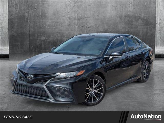 2022 Toyota Camry SE — Sedan — 67,800 mi — Centennial, CO