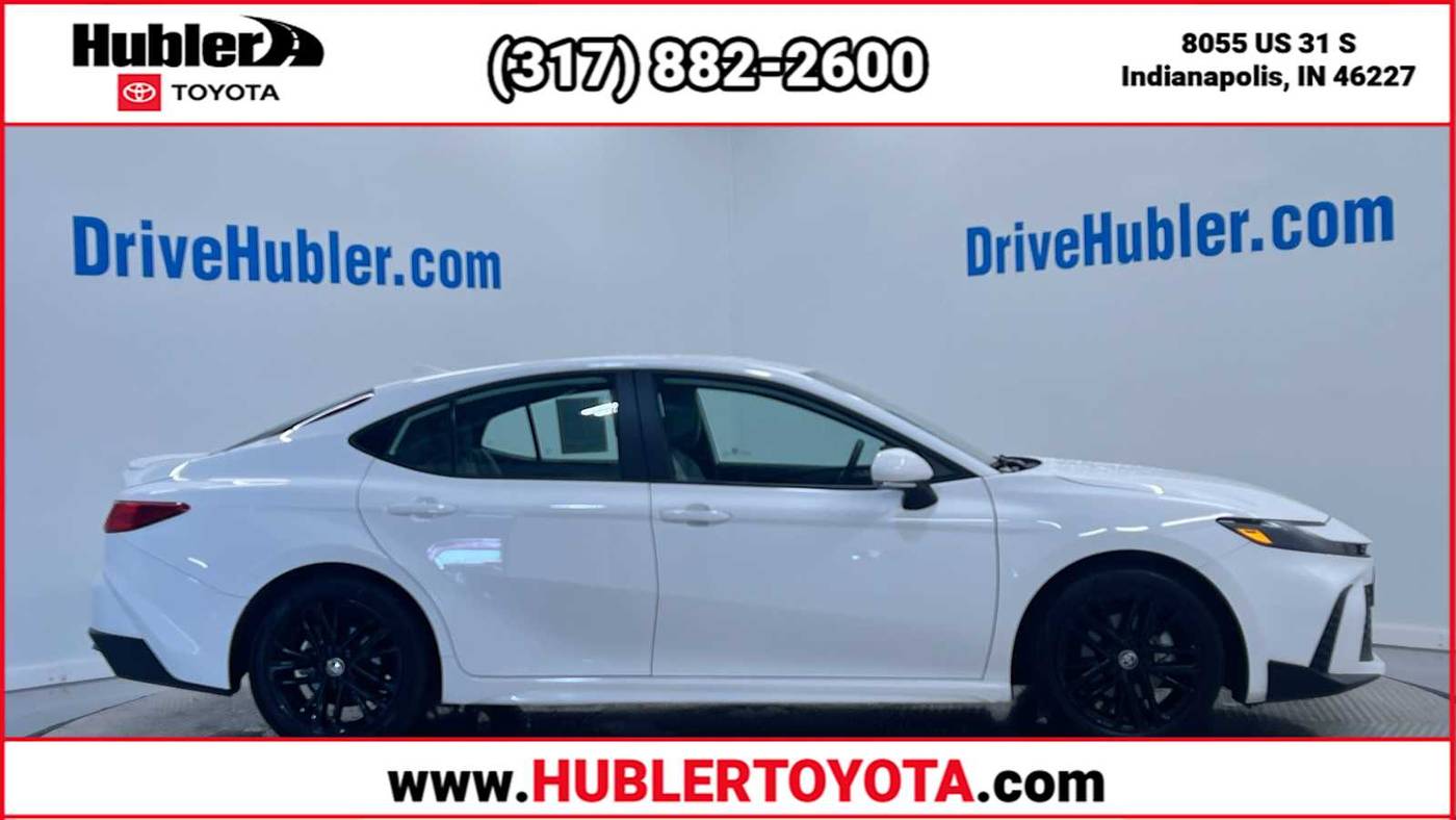 2025 Toyota Camry Hybrid SE — Sedan — 18,893 mi — Indianapolis, IN