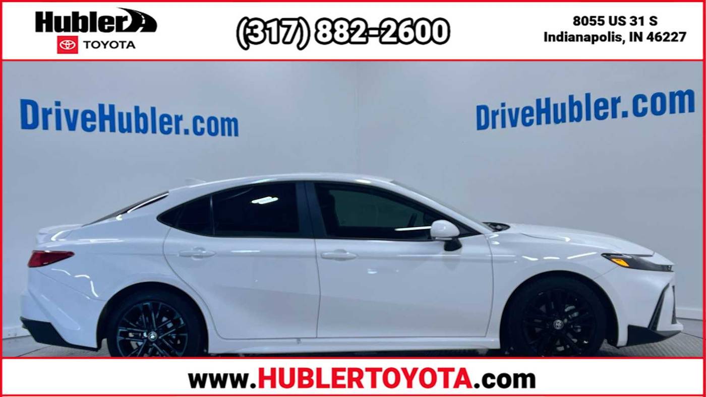 2025 Toyota Camry Hybrid SE — Sedan — 15,513 mi — Indianapolis, IN