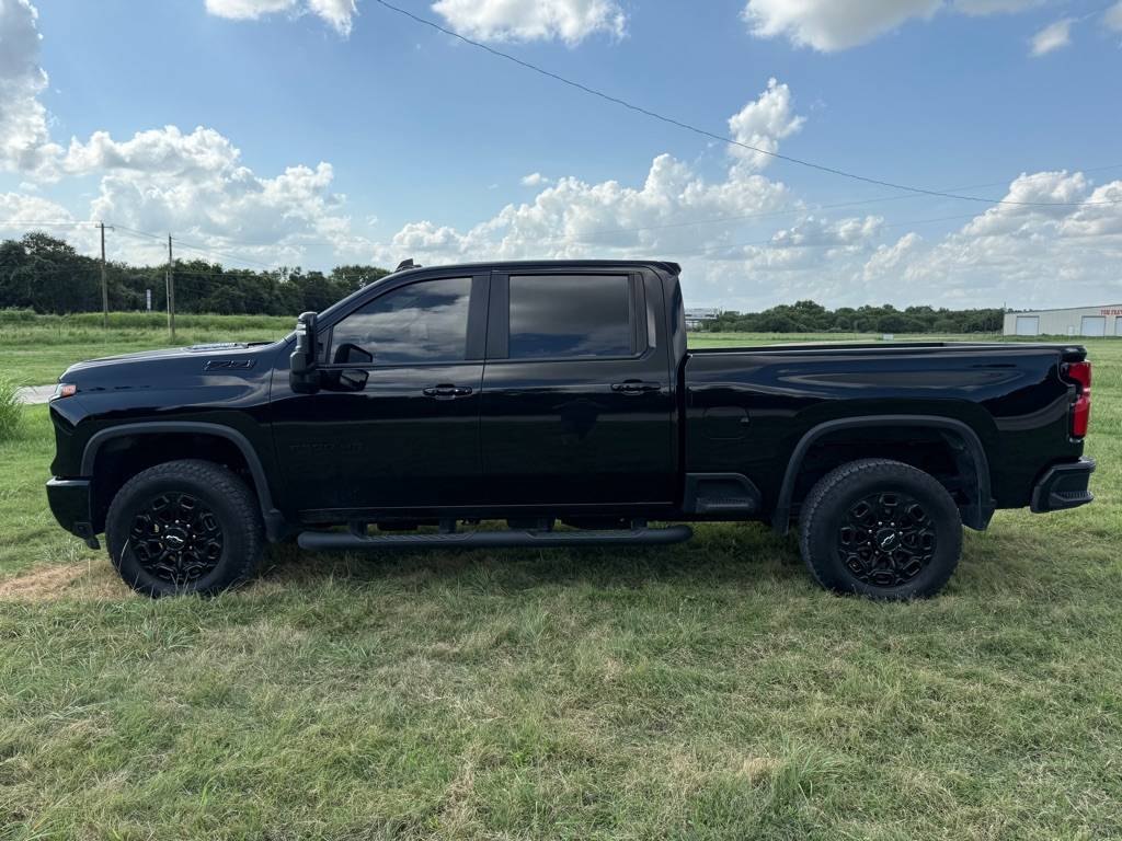 2024 Chevrolet Silverado 2500HD LT — Pickup Truck — 31,695 mi — Cleburne, TX