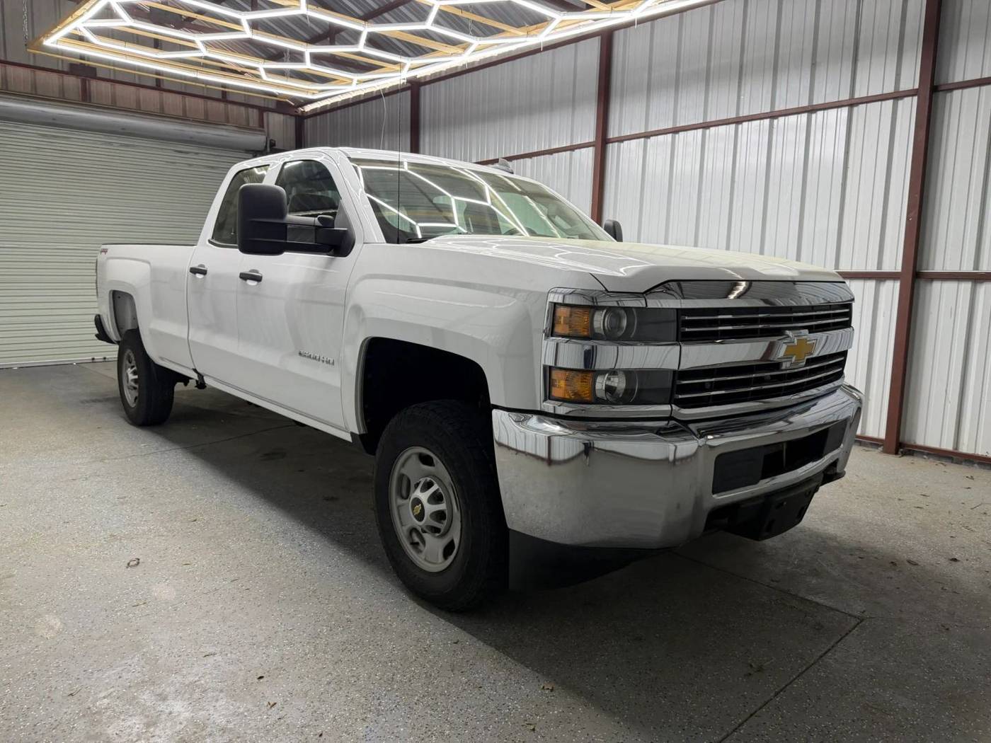 2017 Chevrolet Silverado 2500HD WT — Pickup Truck — 120,555 mi — Cleburne, TX