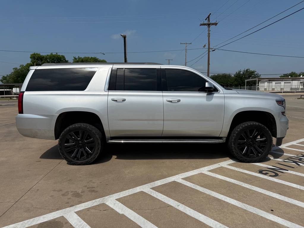 2018 Chevrolet Suburban LT — SUV — 126,578 mi — Cleburne, TX