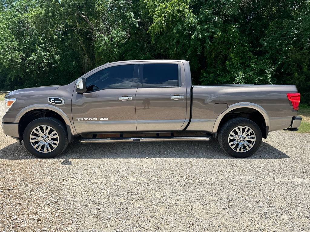 2018 Nissan Titan XD Platinum Reserve — Pickup Truck — 114,742 mi — Cleburne, TX