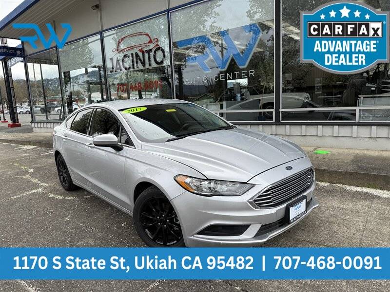 2017 Ford Fusion SE — Sedan — 116,477 mi — Ukiah, CA