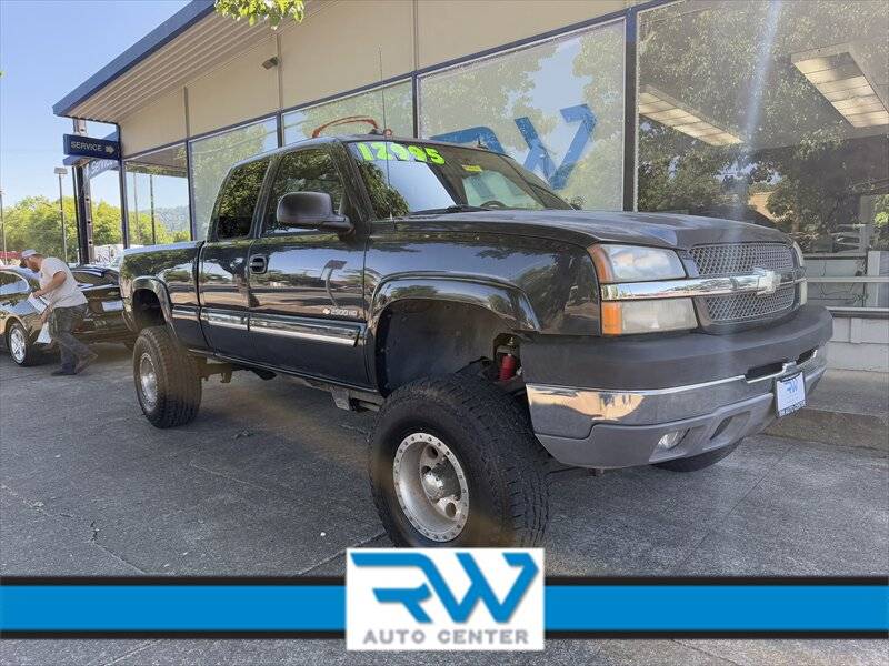 2004 Chevrolet Silverado 2500 LT — Pickup Truck — 86,000 mi — Ukiah, CA