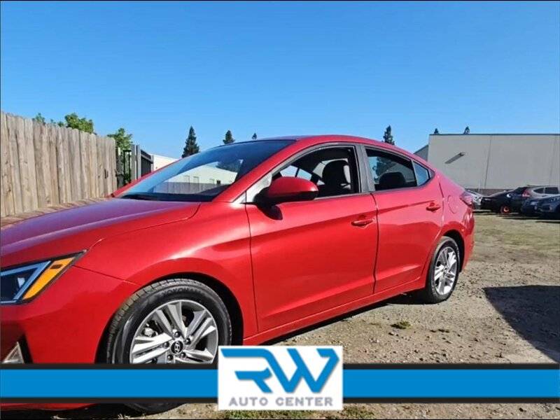 2019 Hyundai Elantra SEL — Sedan — 124,500 mi — Ukiah, CA