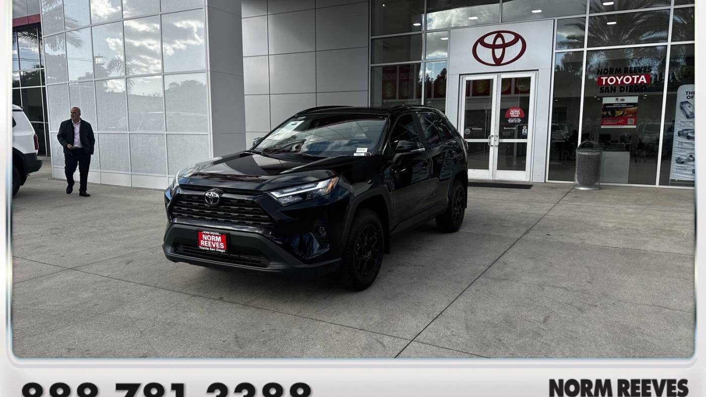 2025 Toyota RAV4 XLE — SUV — 64 mi — San Diego, CA