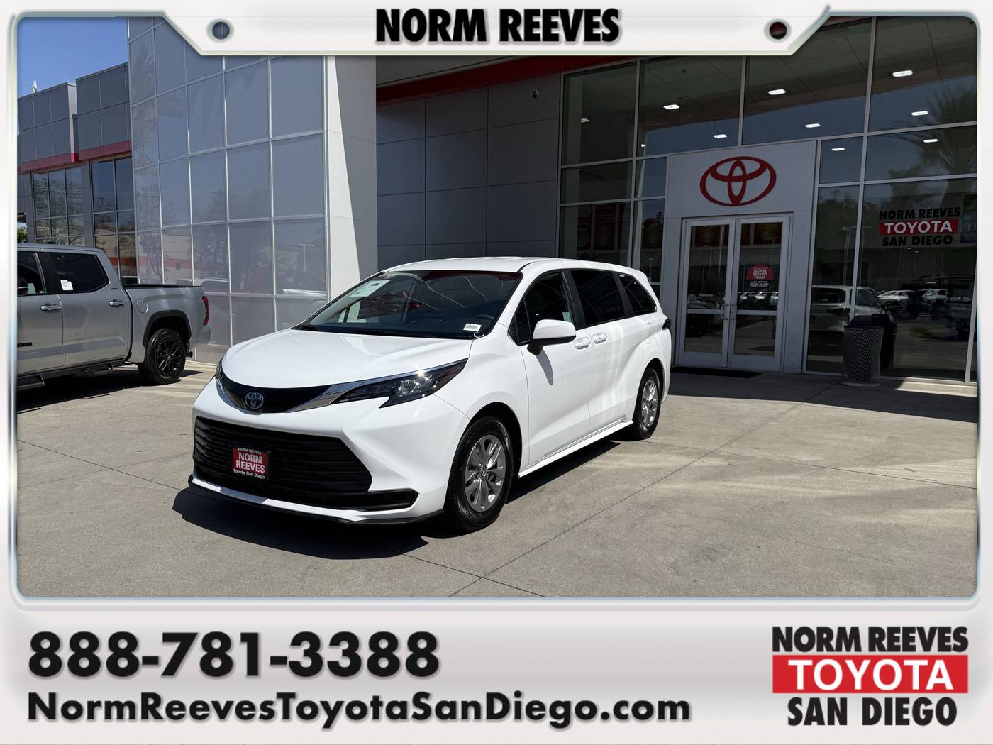 2025 Toyota Sienna LE — Minivan — 16,013 mi — San Diego, CA